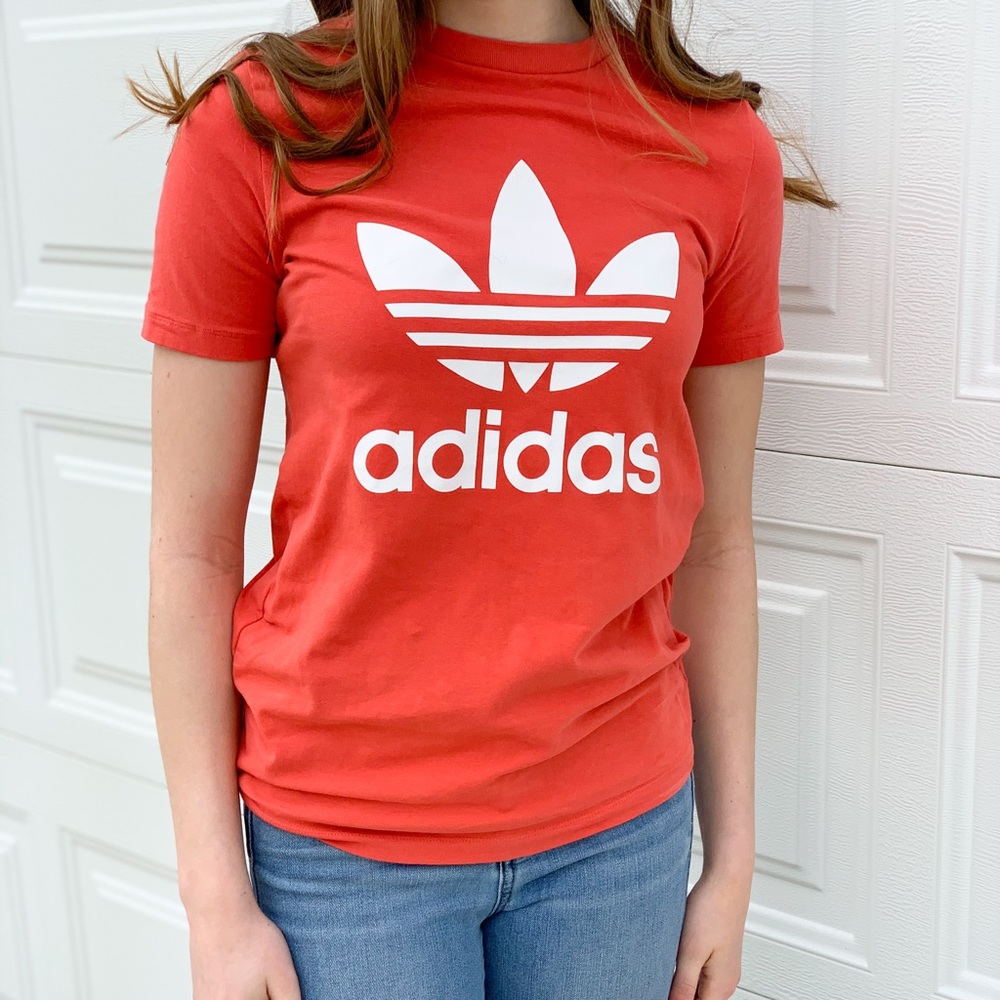 Adidas t-shirt